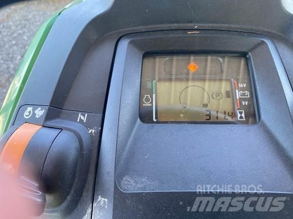 John Deere X380 Коммунальные тракторы