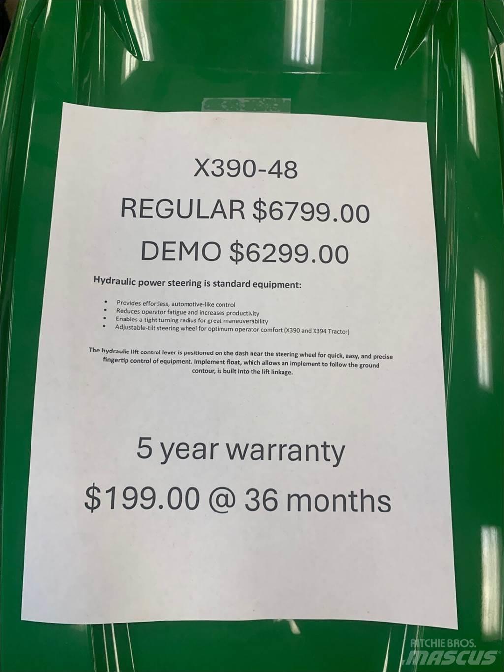 John Deere X390 Коммунальные тракторы