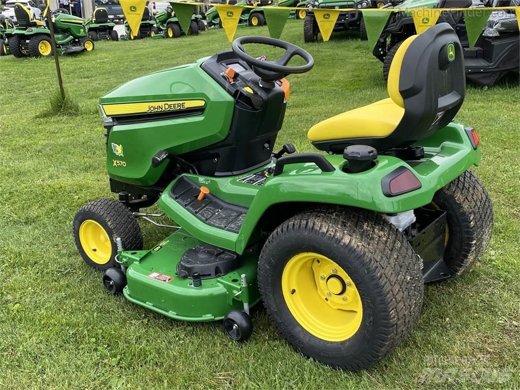 John Deere x570 Коммунальные тракторы