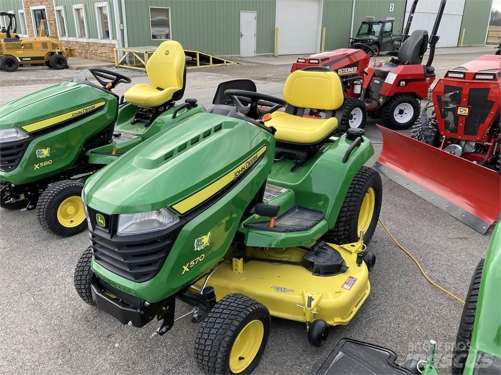 John Deere X570 Коммунальные тракторы