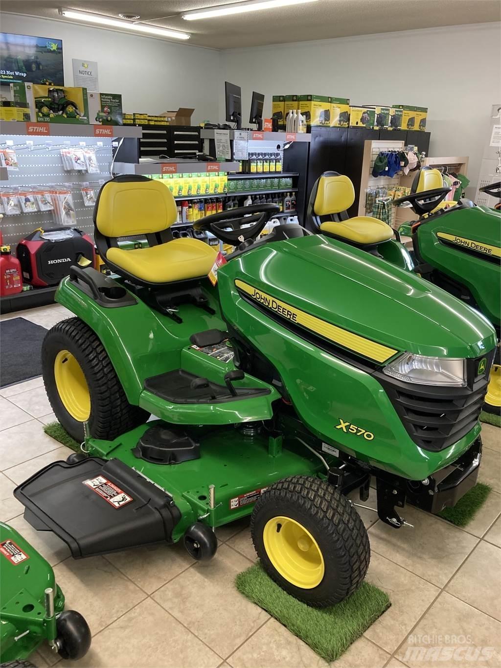 John Deere X570 Коммунальные тракторы