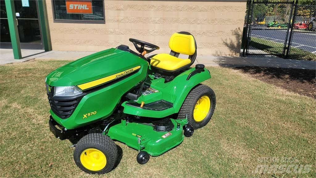 John Deere X570 Коммунальные тракторы