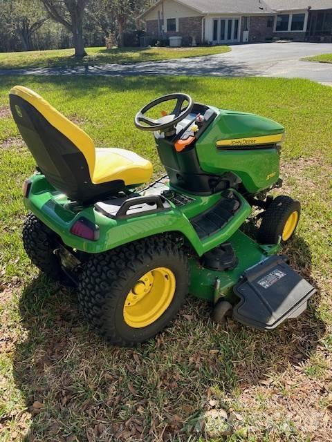 John Deere X580 Коммунальные тракторы
