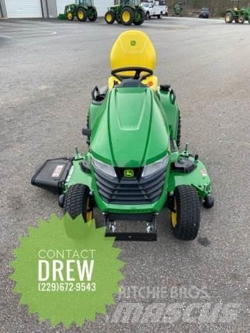 John Deere X580 Коммунальные тракторы