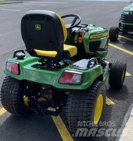 John Deere X730 Коммунальные тракторы