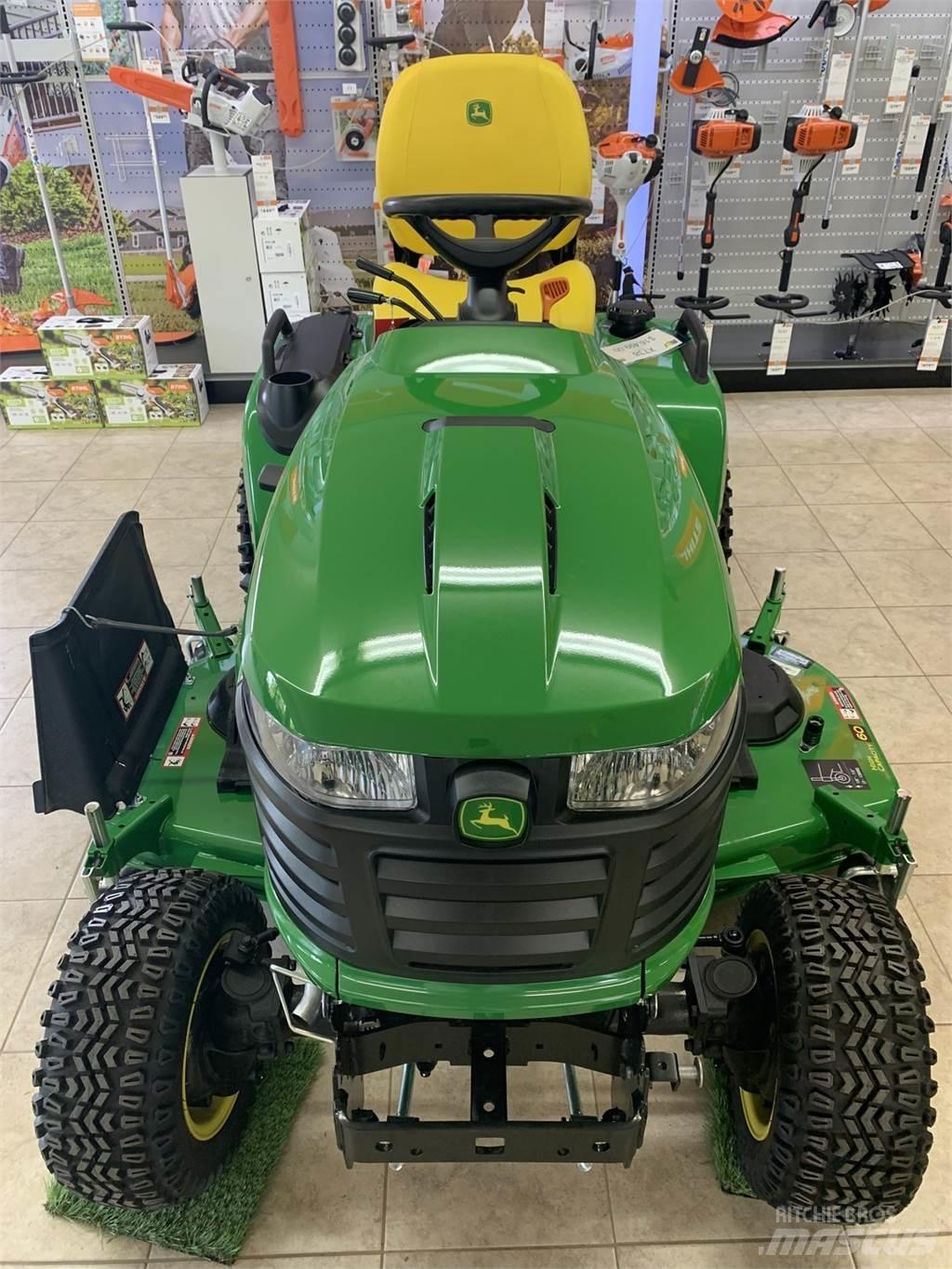 John Deere X738 Коммунальные тракторы