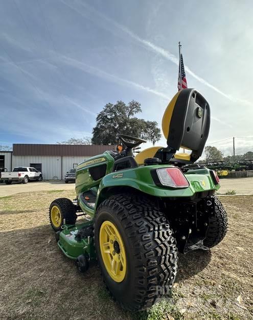 John Deere X739 Коммунальные тракторы