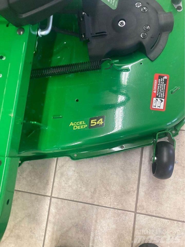 John Deere Z325E Zero turn косилки