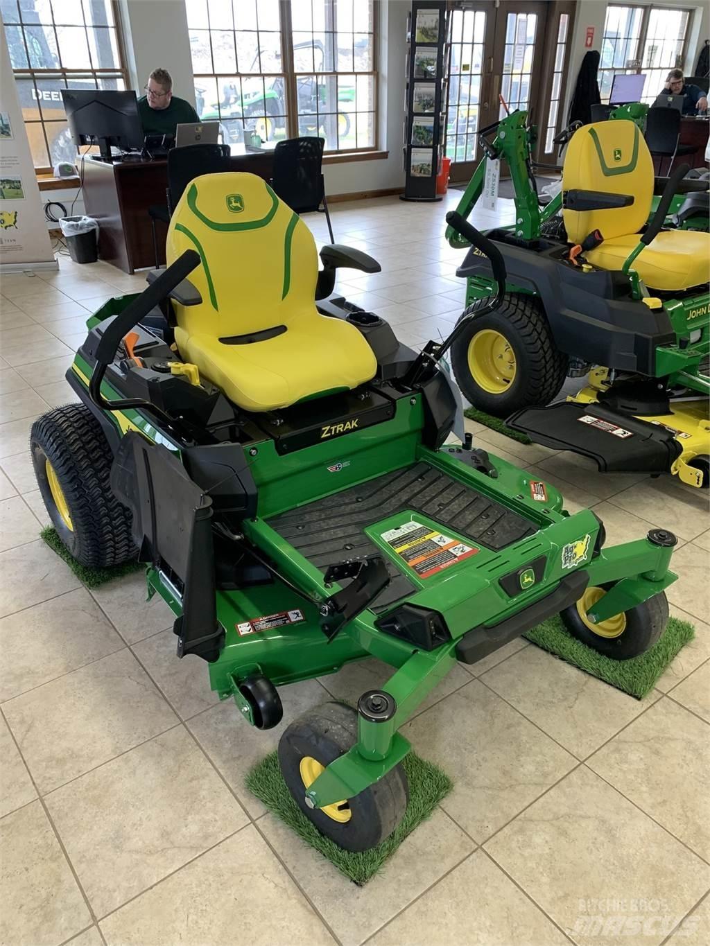 John Deere Z330R Zero turn косилки