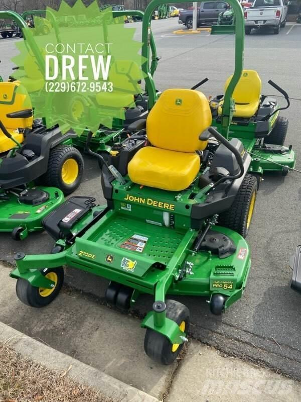 John Deere Z720E Zero turn косилки