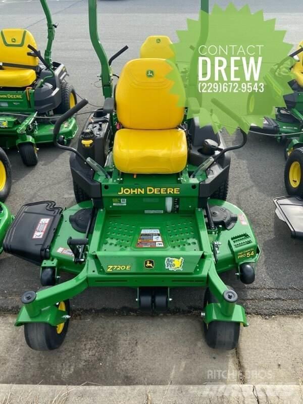 John Deere Z720E Zero turn косилки