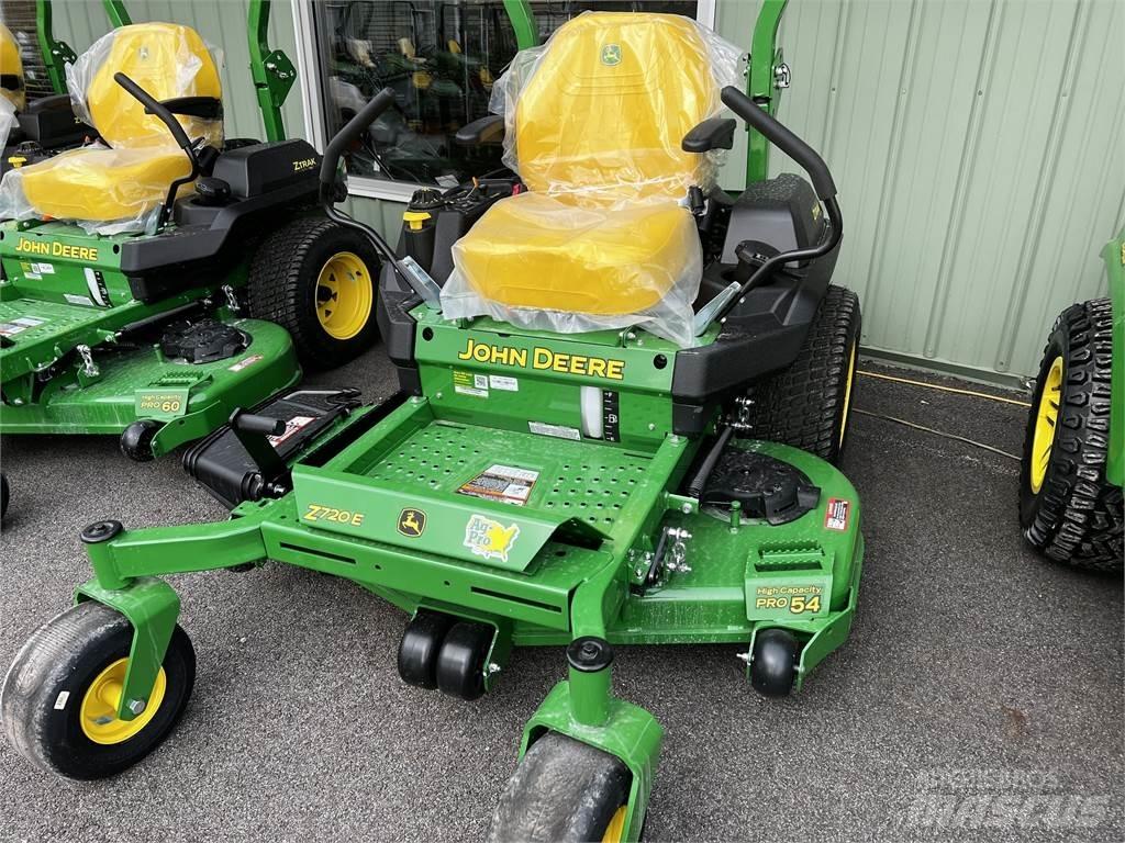 John Deere Z720E Zero turn косилки