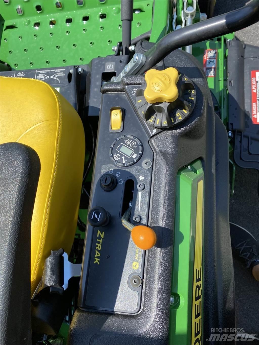 John Deere Z920M Zero turn косилки