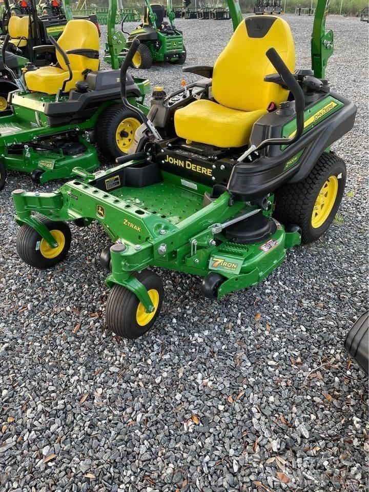 John Deere Z920M Zero turn косилки