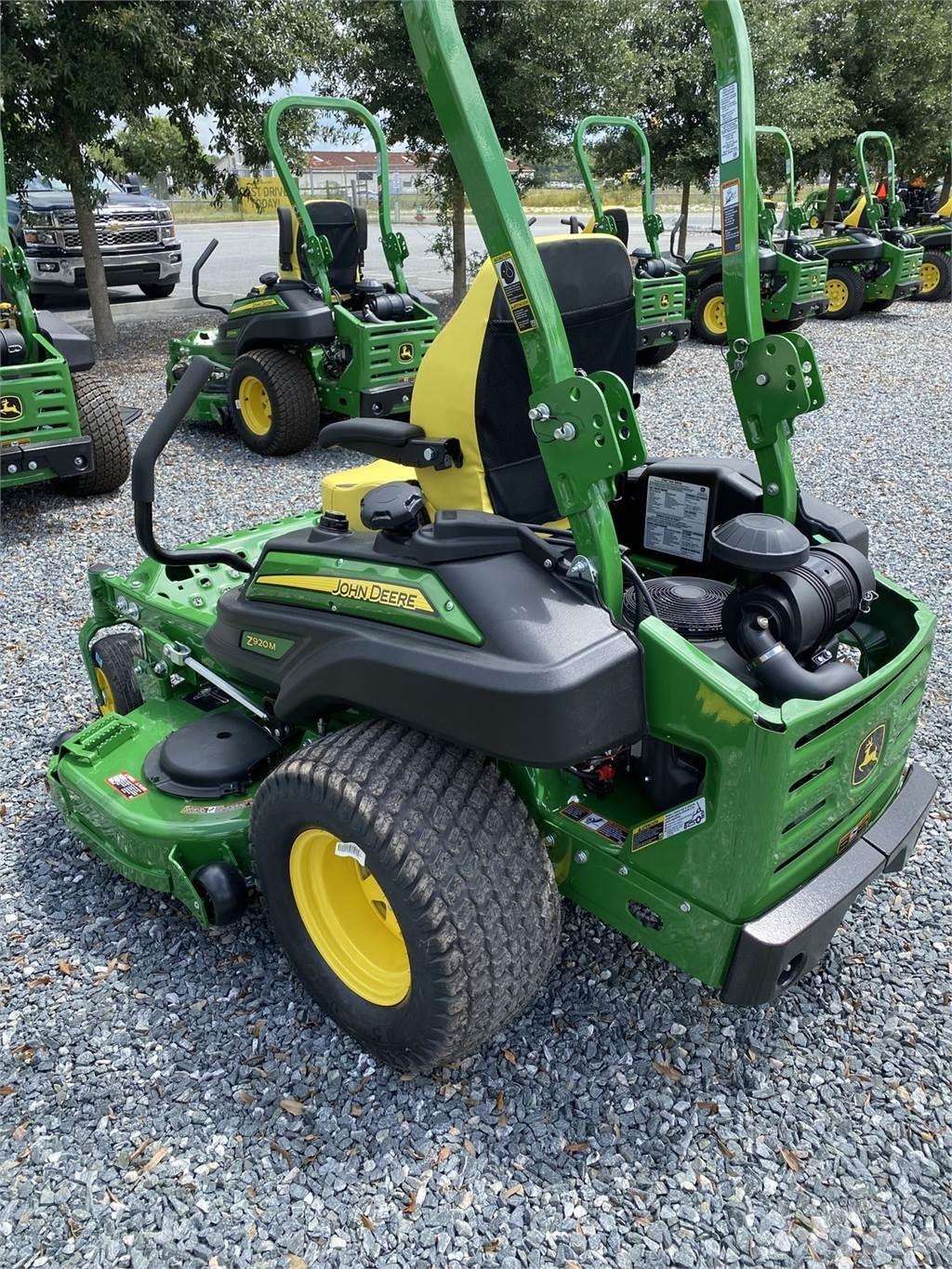 John Deere Z920M Zero turn косилки