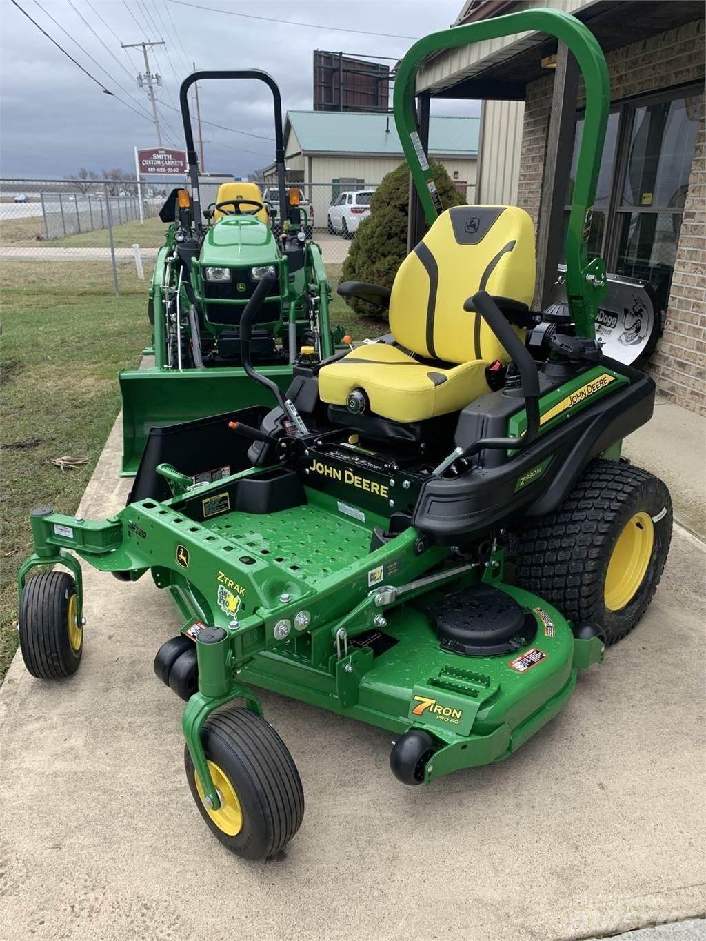 John Deere Z930M Zero turn косилки