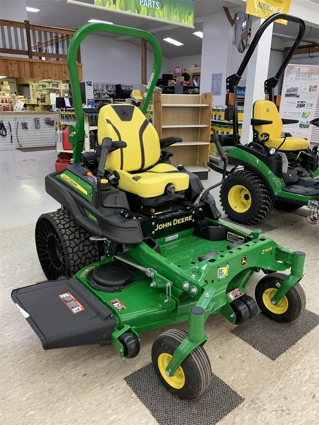 John Deere Z930R Zero turn косилки
