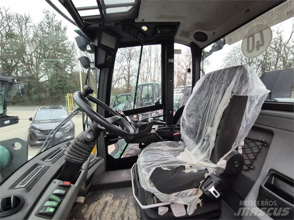 Kramer KL 55.8T Сельскохозяйственные телескопические погрузчики