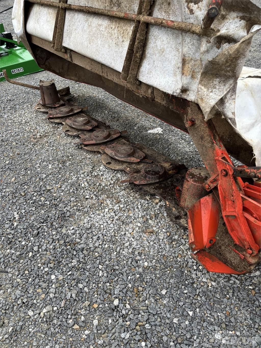 Kuhn GMD700 Роторные косилки
