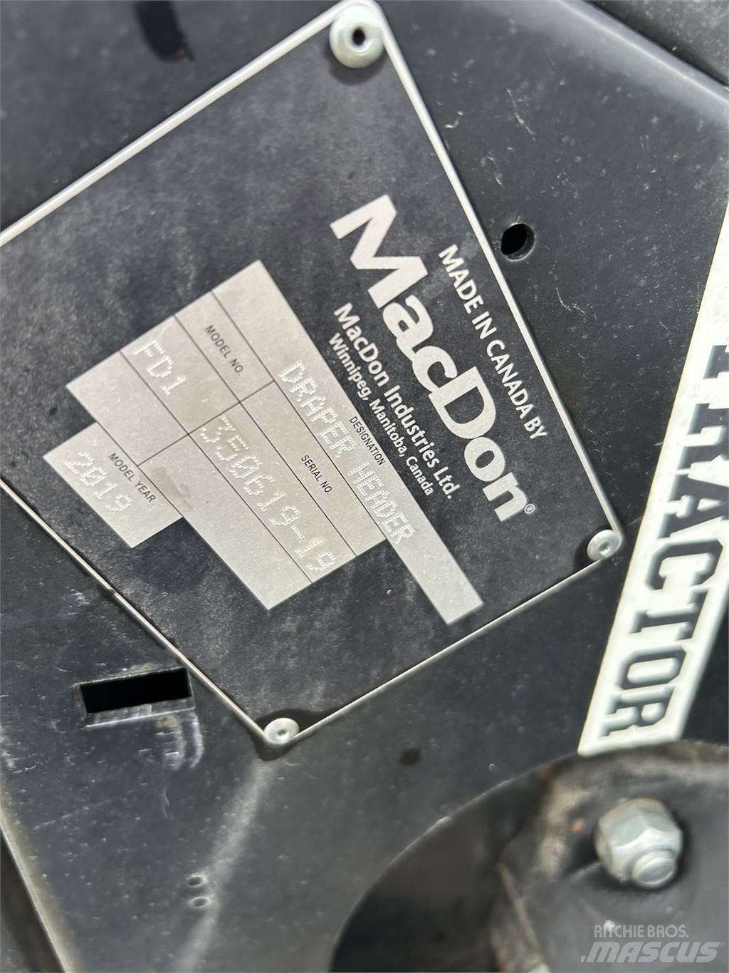 MacDon FD135 Компоненты для зерноуборочных комбайнов