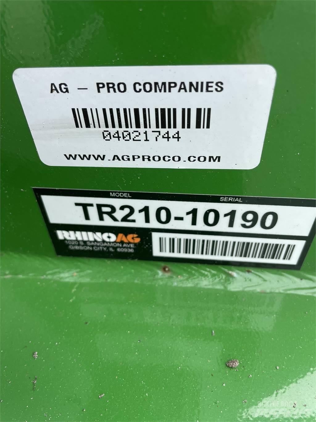 Rhino TR210 Измельчители тюков