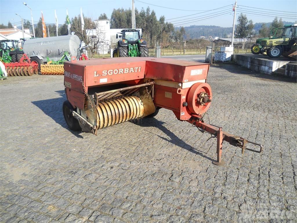  Sgorbati 400 Тюковые пресс-подборщики