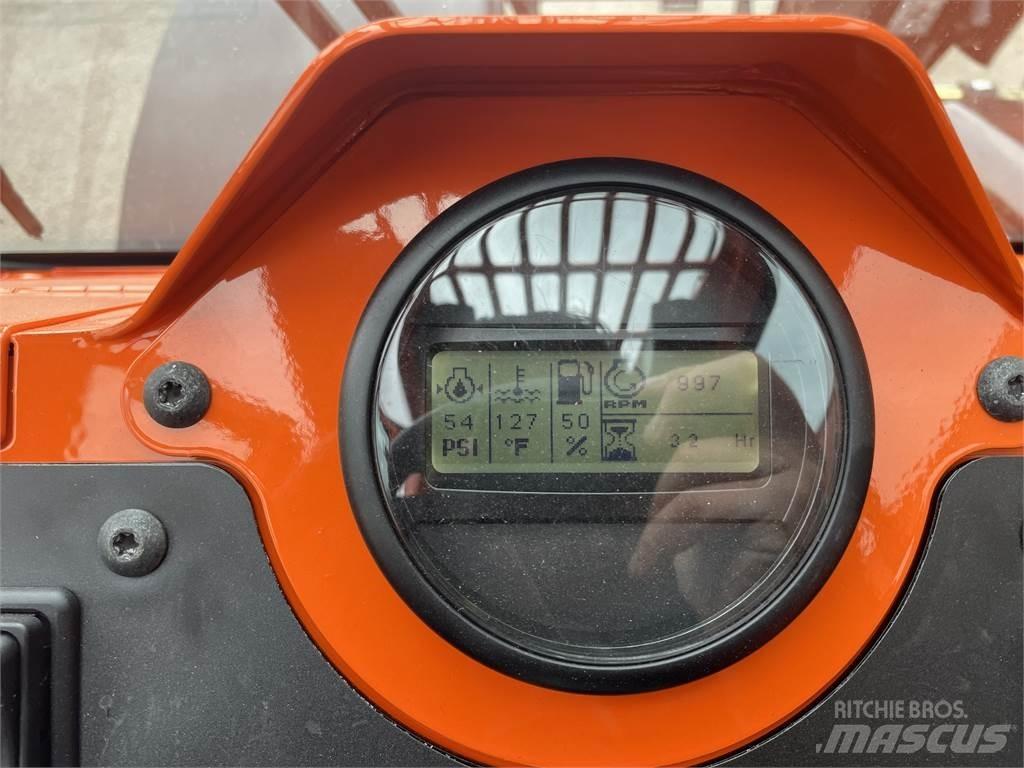 SkyTrak 8042 Телескопические погрузчики
