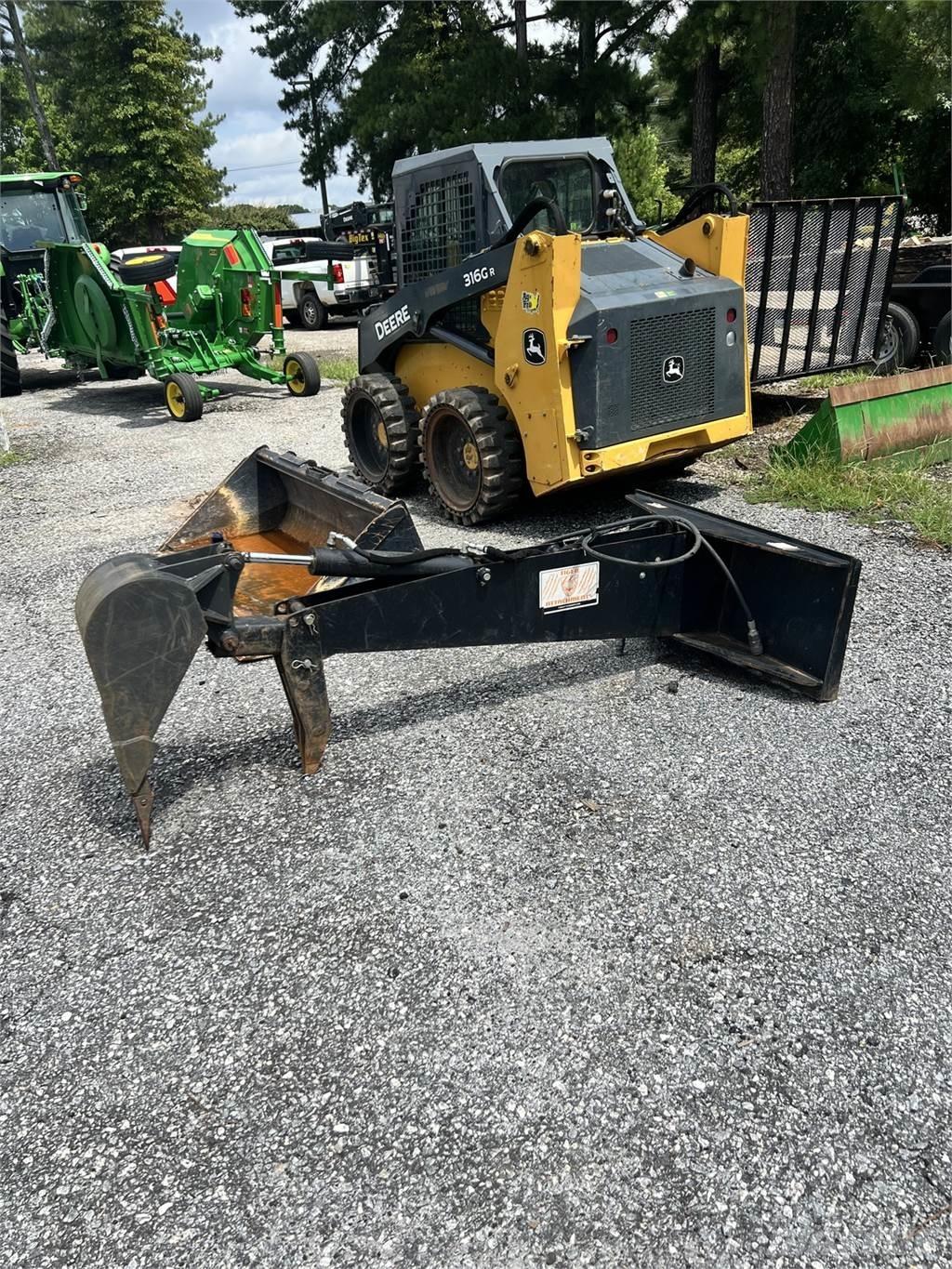 Tiger Backhoe Строительная техника - Другие