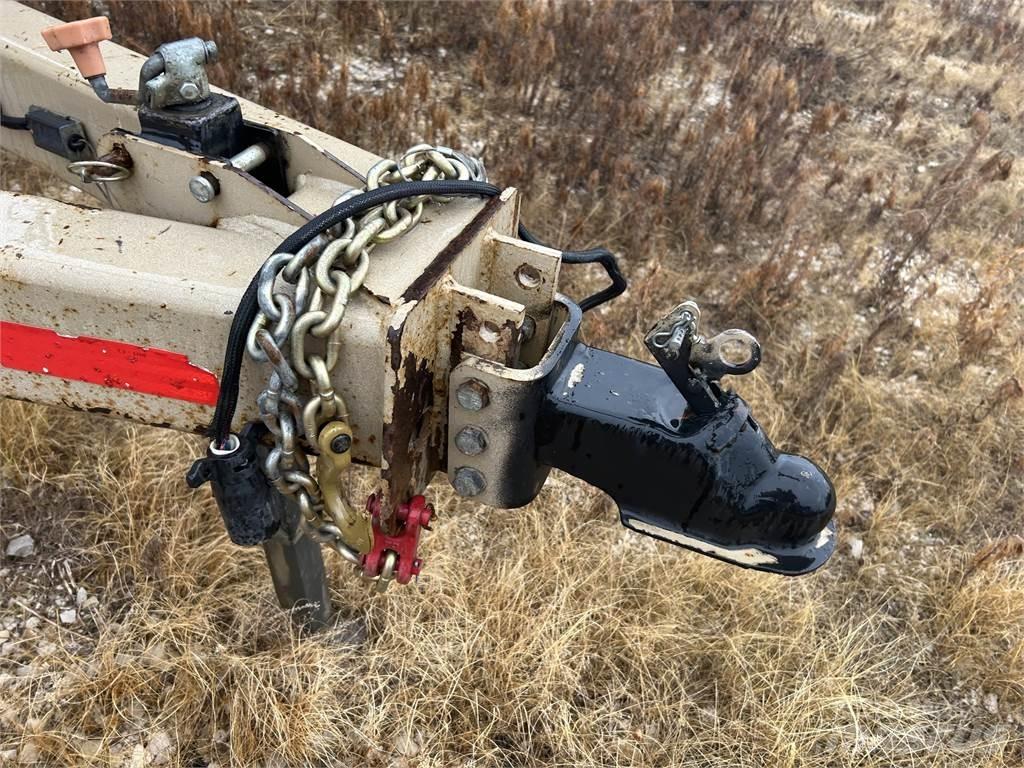 UNVERFERTH 3750 Прицепы перегрузчики зерна