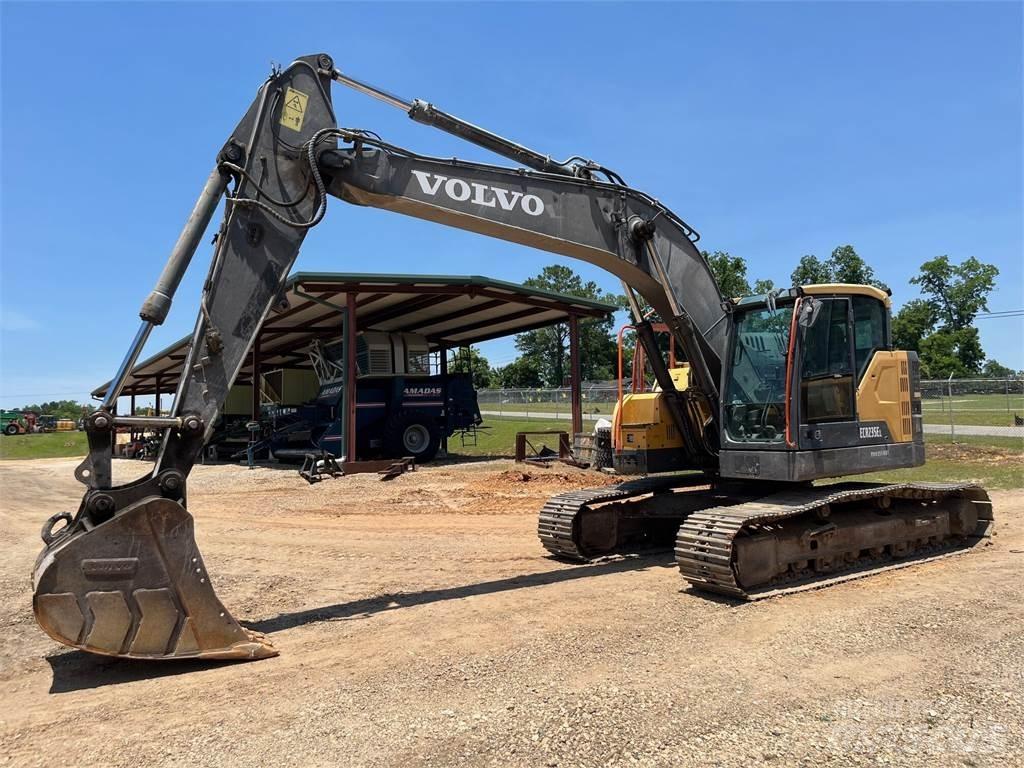 Volvo ECR235EL Гусеничные экскаваторы