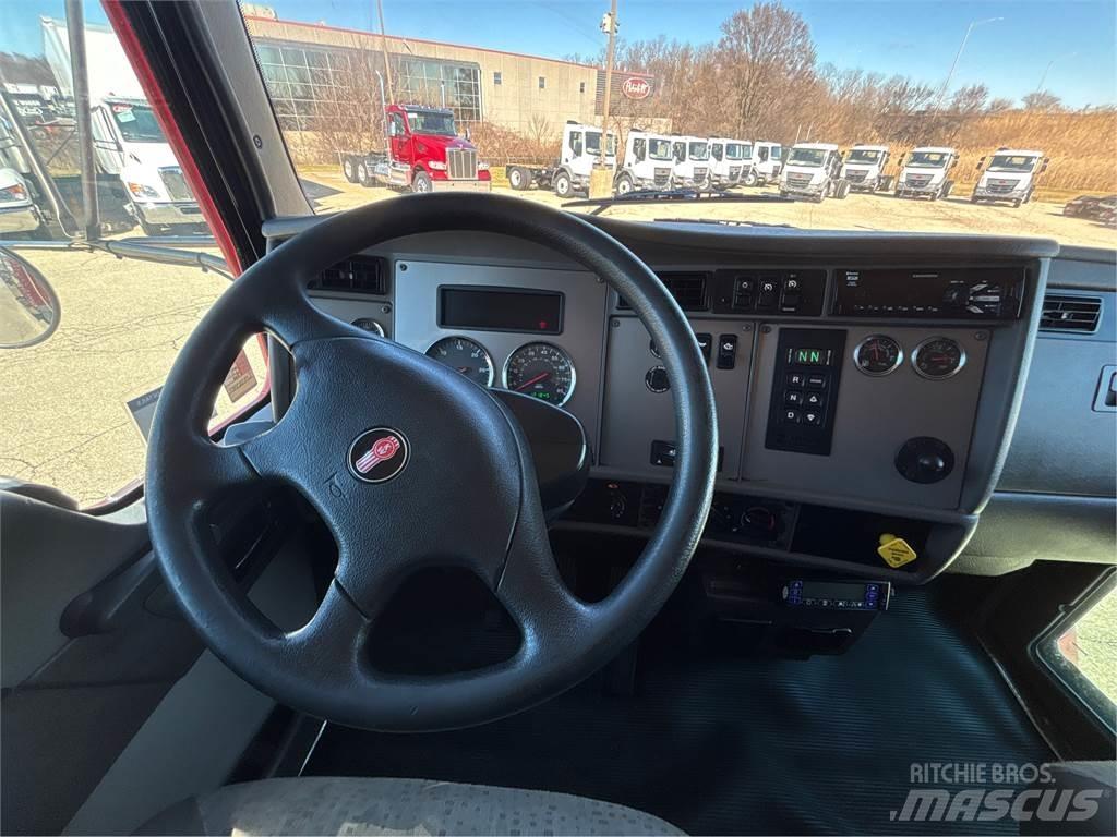 Kenworth T370 Грузовики-Фургоны