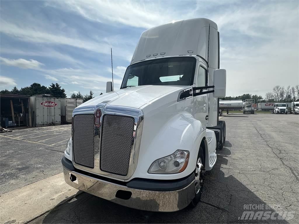Kenworth T680 Седельные тягачи