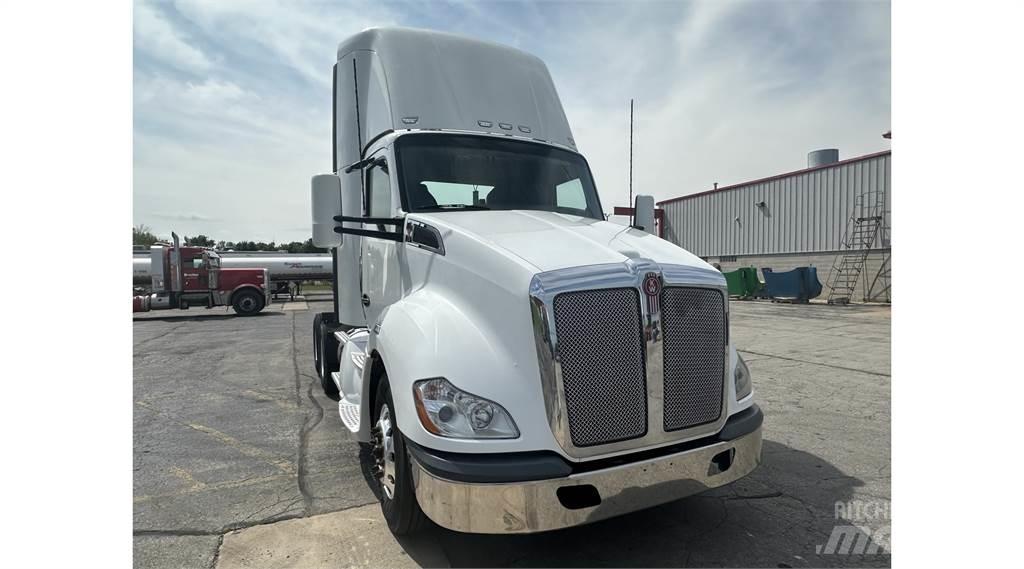 Kenworth T680 Седельные тягачи