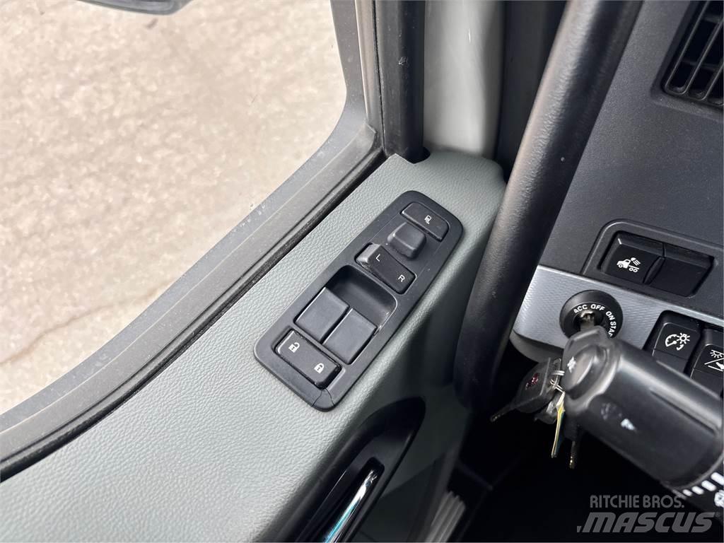 Kenworth T680 Седельные тягачи