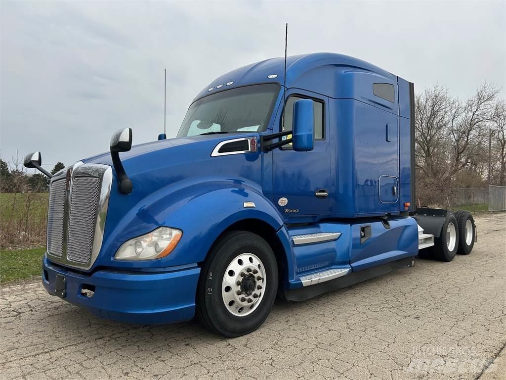 Kenworth T680 Седельные тягачи