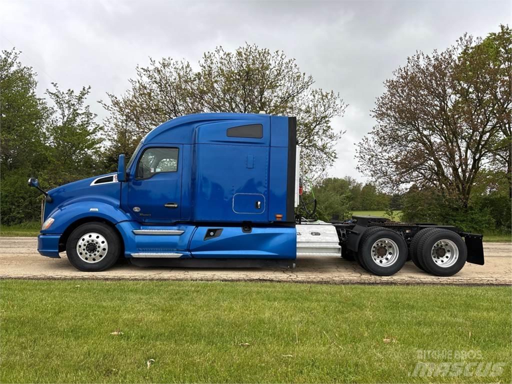 Kenworth T680 Седельные тягачи