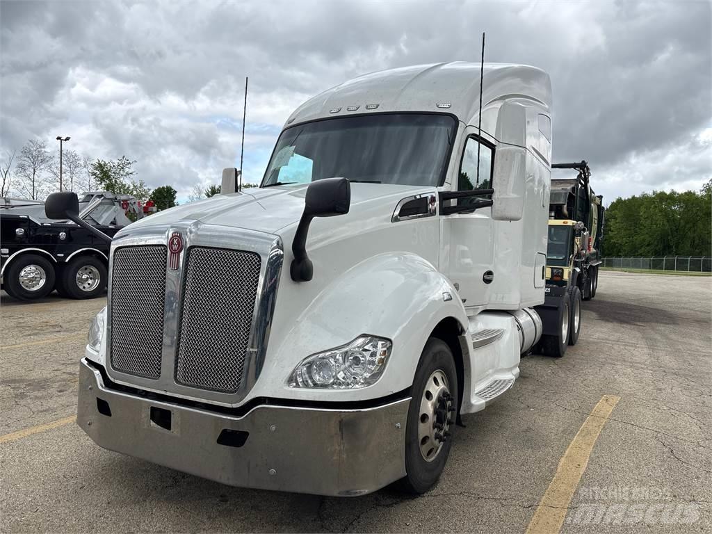 Kenworth T680 Седельные тягачи