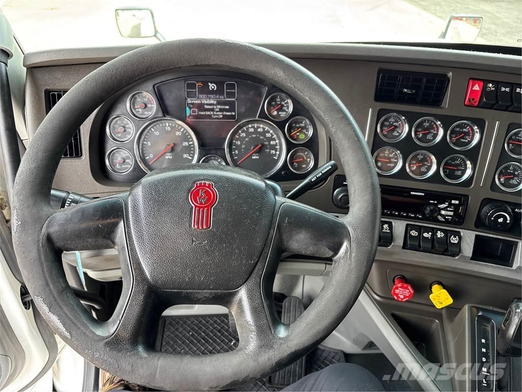 Kenworth T680 Седельные тягачи