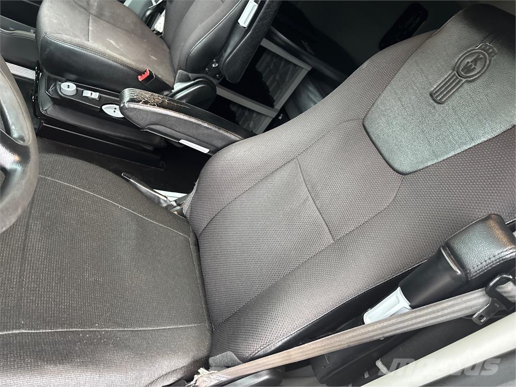 Kenworth T680 Седельные тягачи