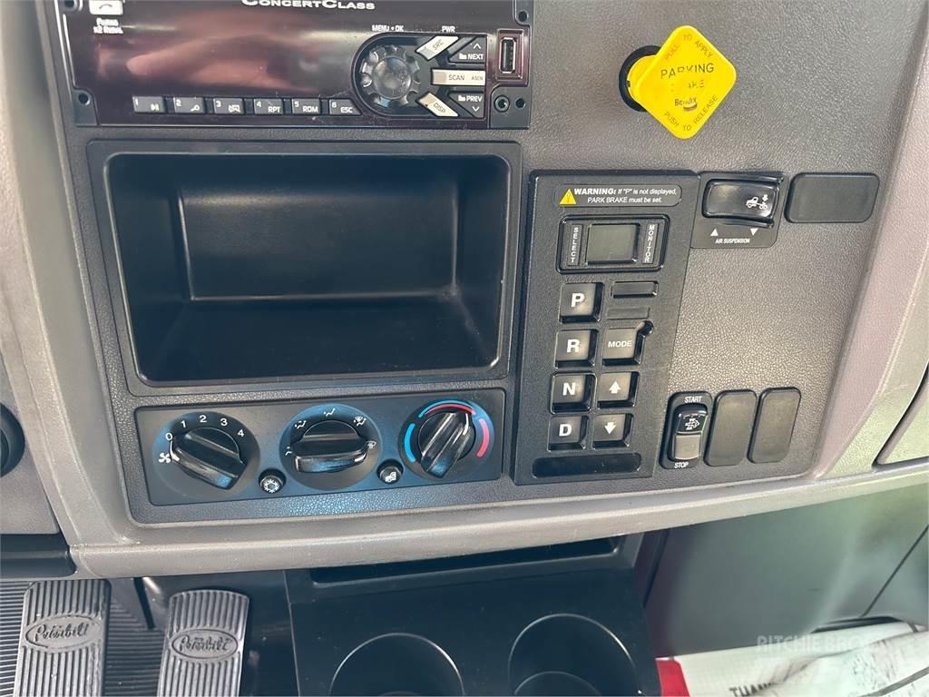 Peterbilt 337 Грузовики-Фургоны