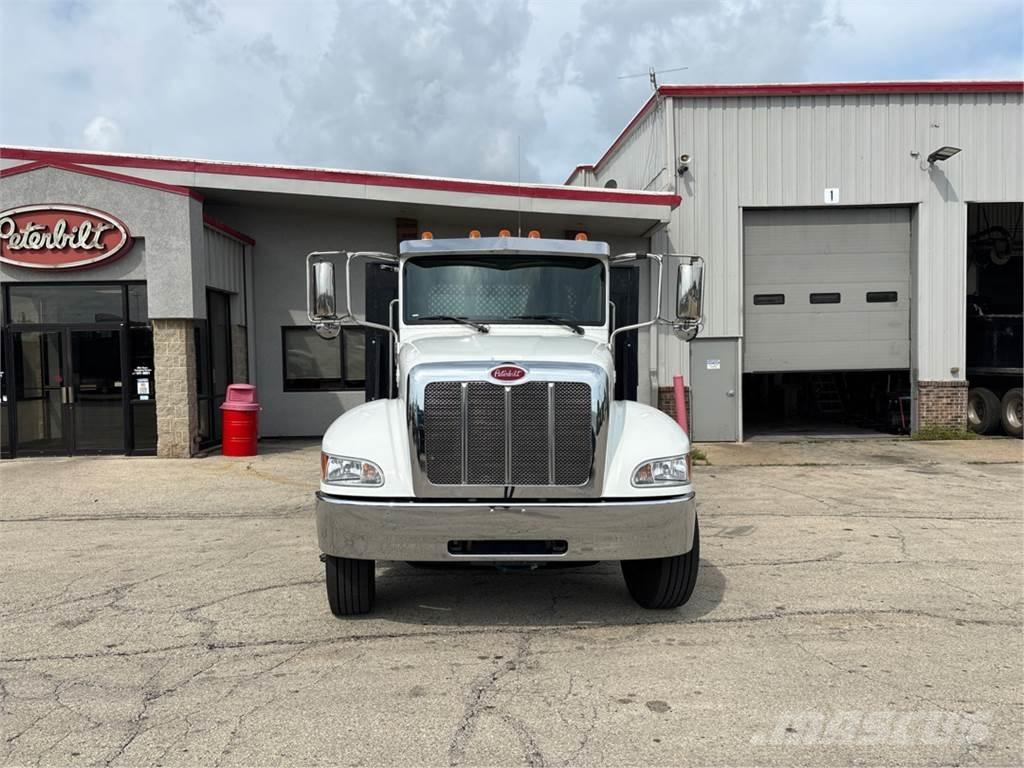 Peterbilt 337 Специальные грузовики