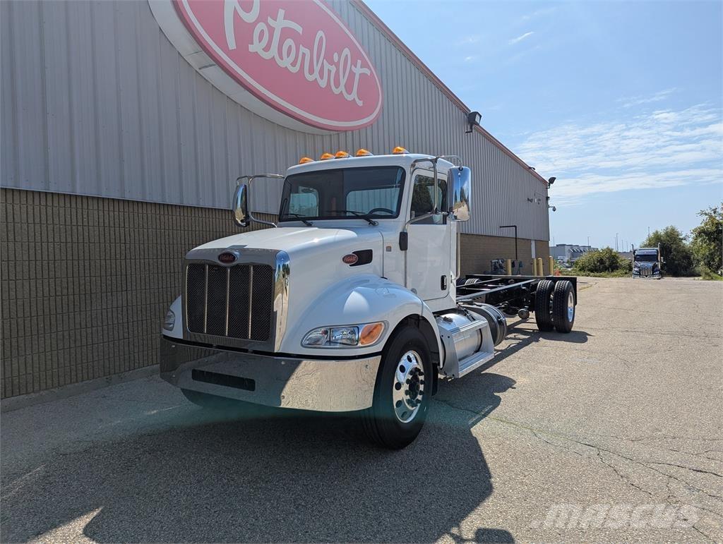 Peterbilt 337 Специальные грузовики