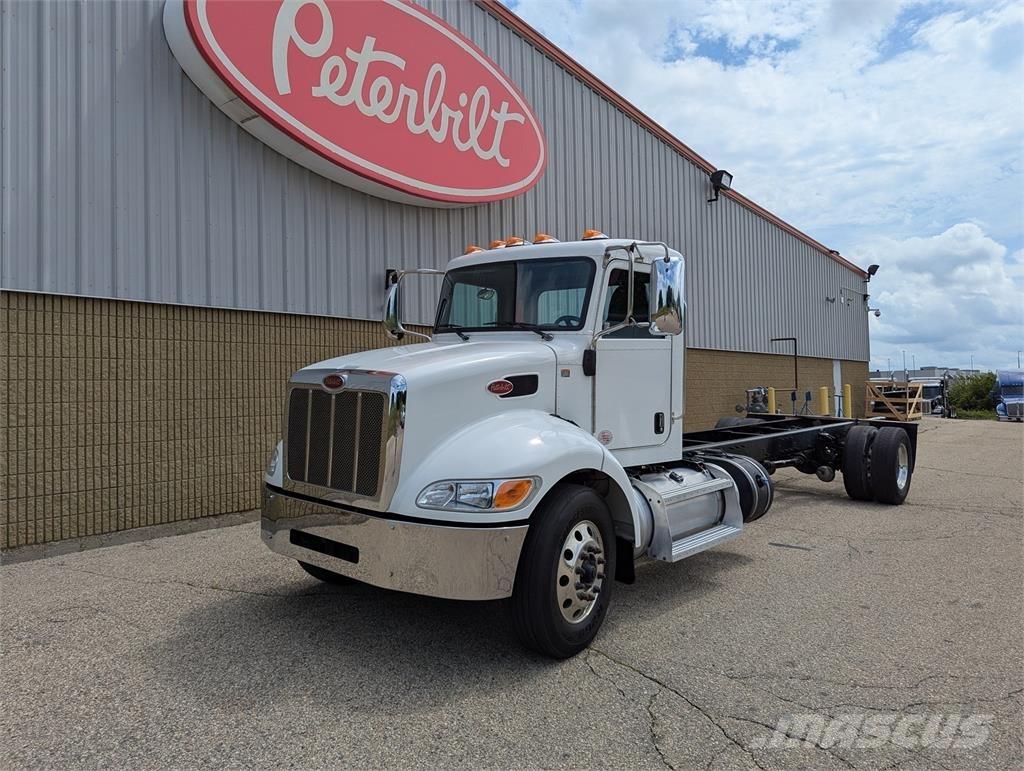 Peterbilt 337 Специальные грузовики