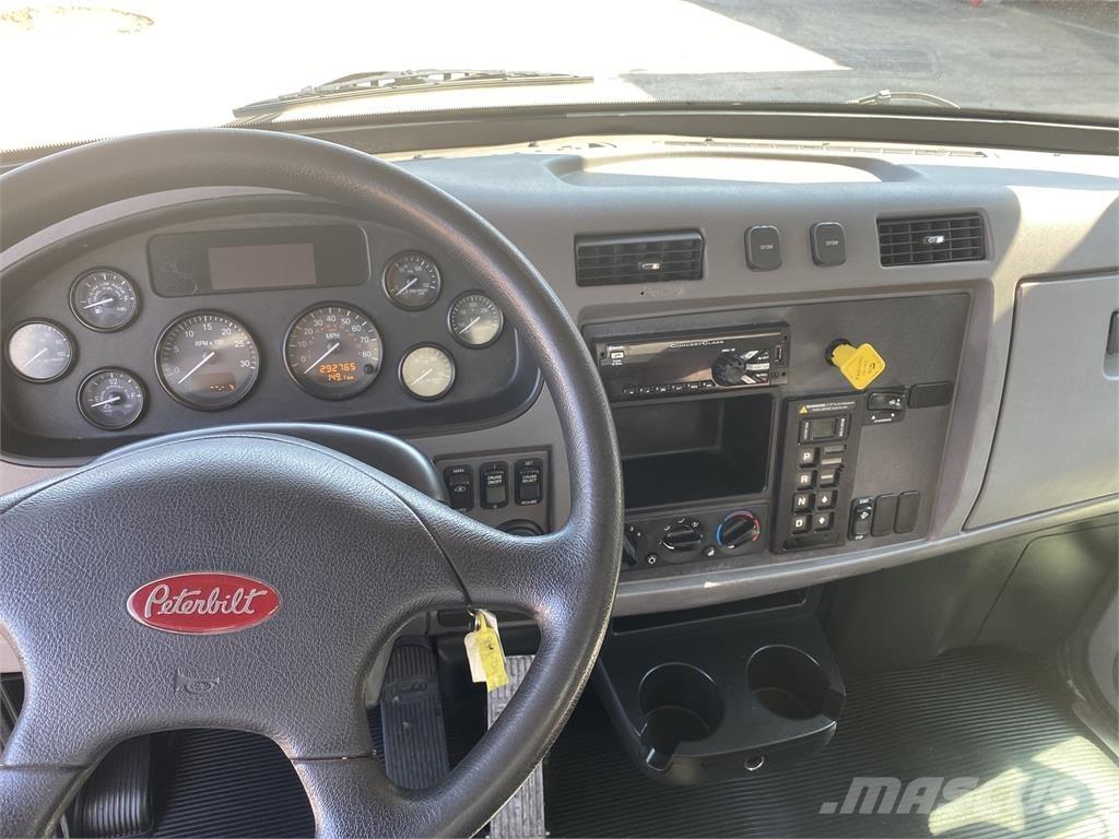 Peterbilt 337 Специальные грузовики