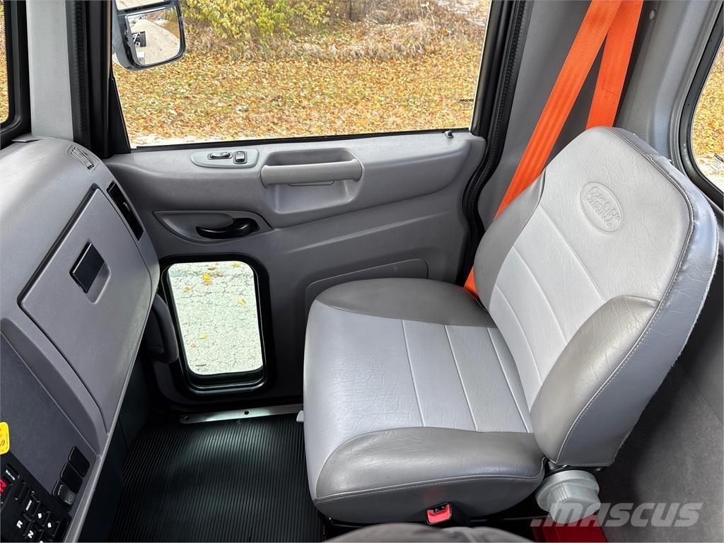 Peterbilt 337 Специальные грузовики