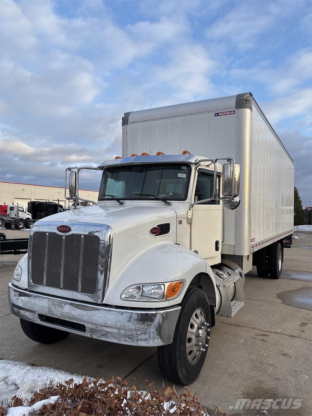 Peterbilt 337 Специальные грузовики