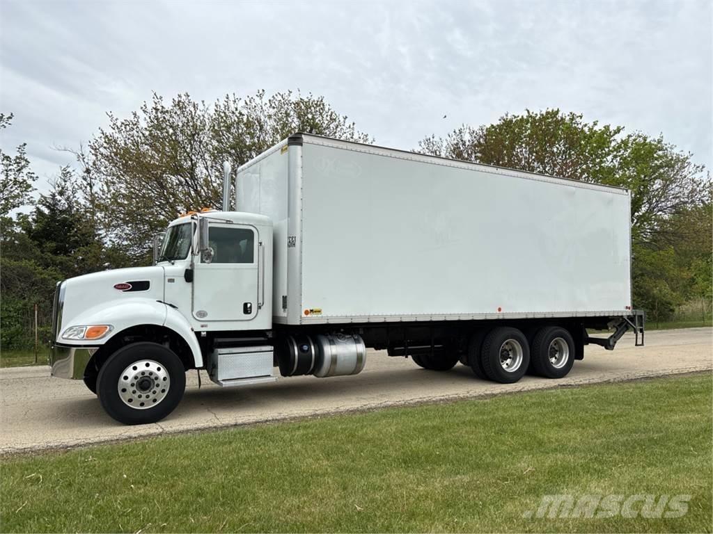Peterbilt 348 Грузовики-Фургоны