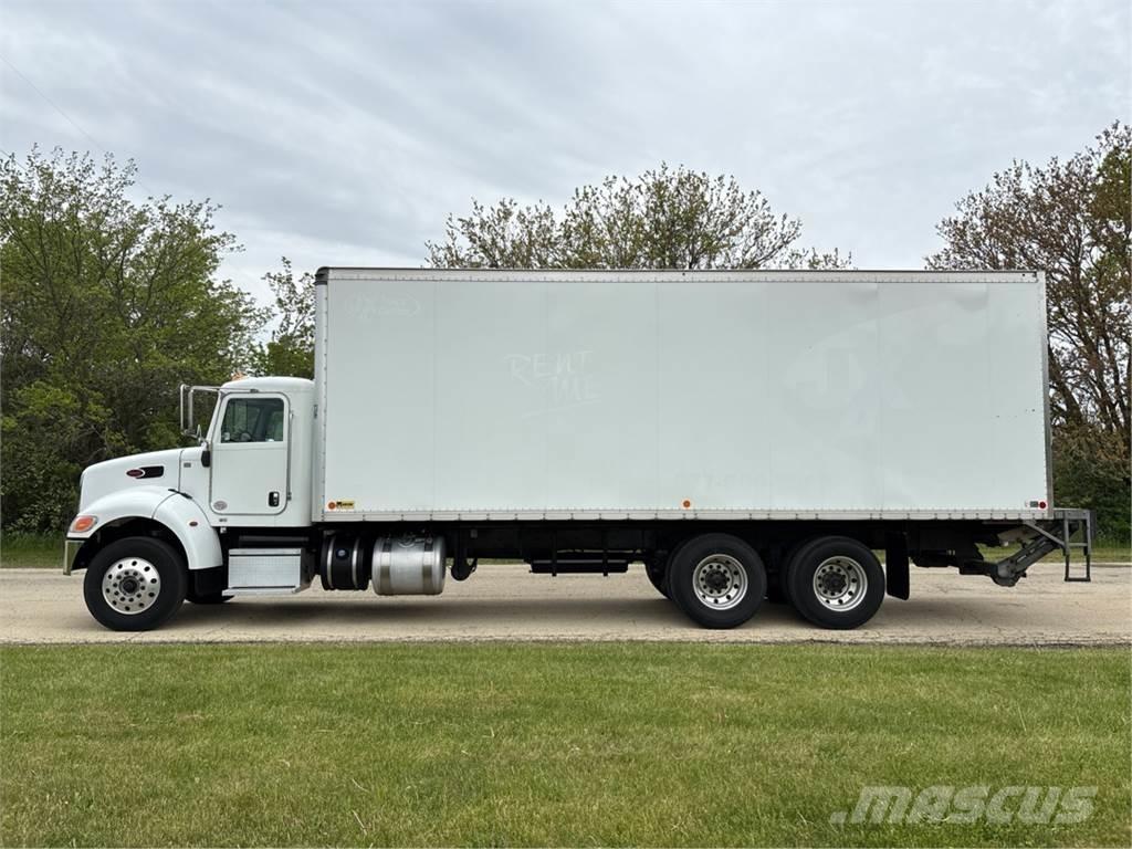 Peterbilt 348 Грузовики-Фургоны