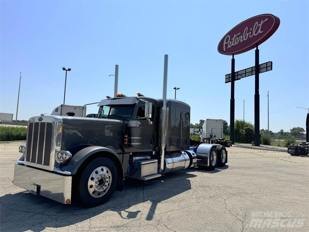Peterbilt 389 Седельные тягачи