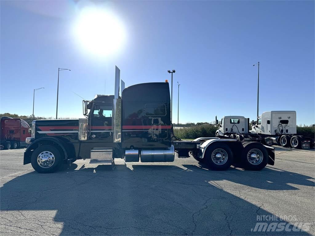 Peterbilt 389 Седельные тягачи